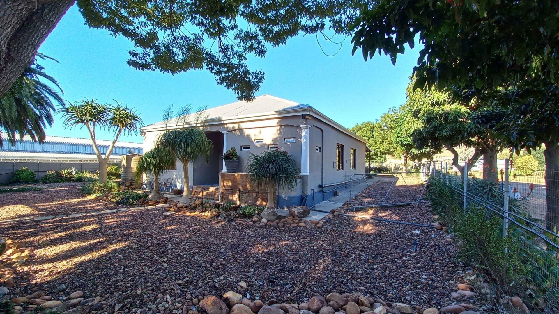 4 Bedroom House for sale in Heidelberg 54 Uys Street P24114387799