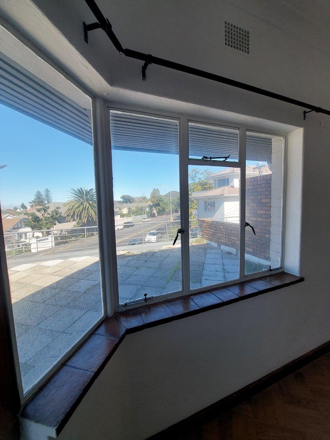 1 Bedroom Apartment / flat to rent in Kenilworth 282 Main Road P24