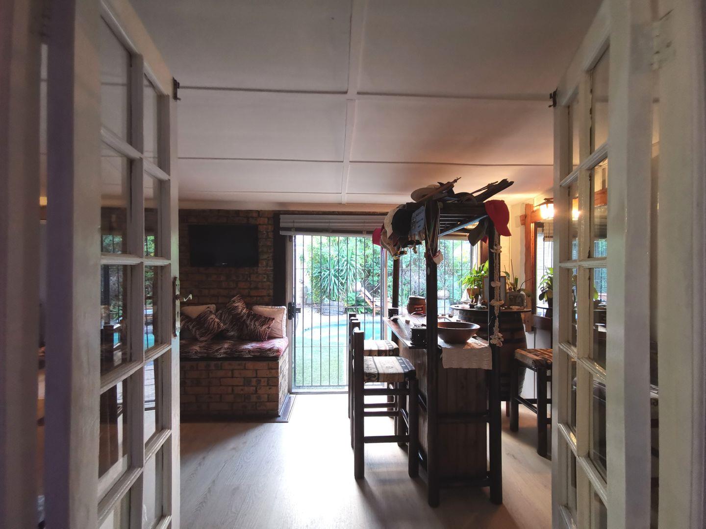 Somerset Park, Worcester Property Property and houses for sale in