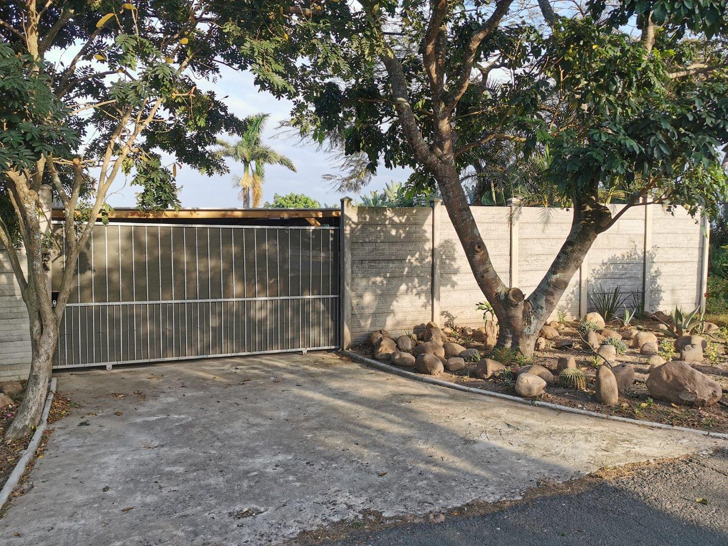 Apartments / flats to rent in Verulam Verulam Property