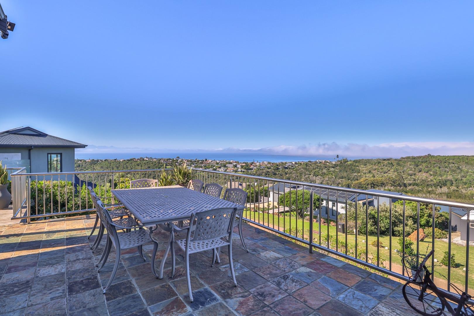 5 Bedroom House for sale in Brackenridge Estate 8393 Brackenridge