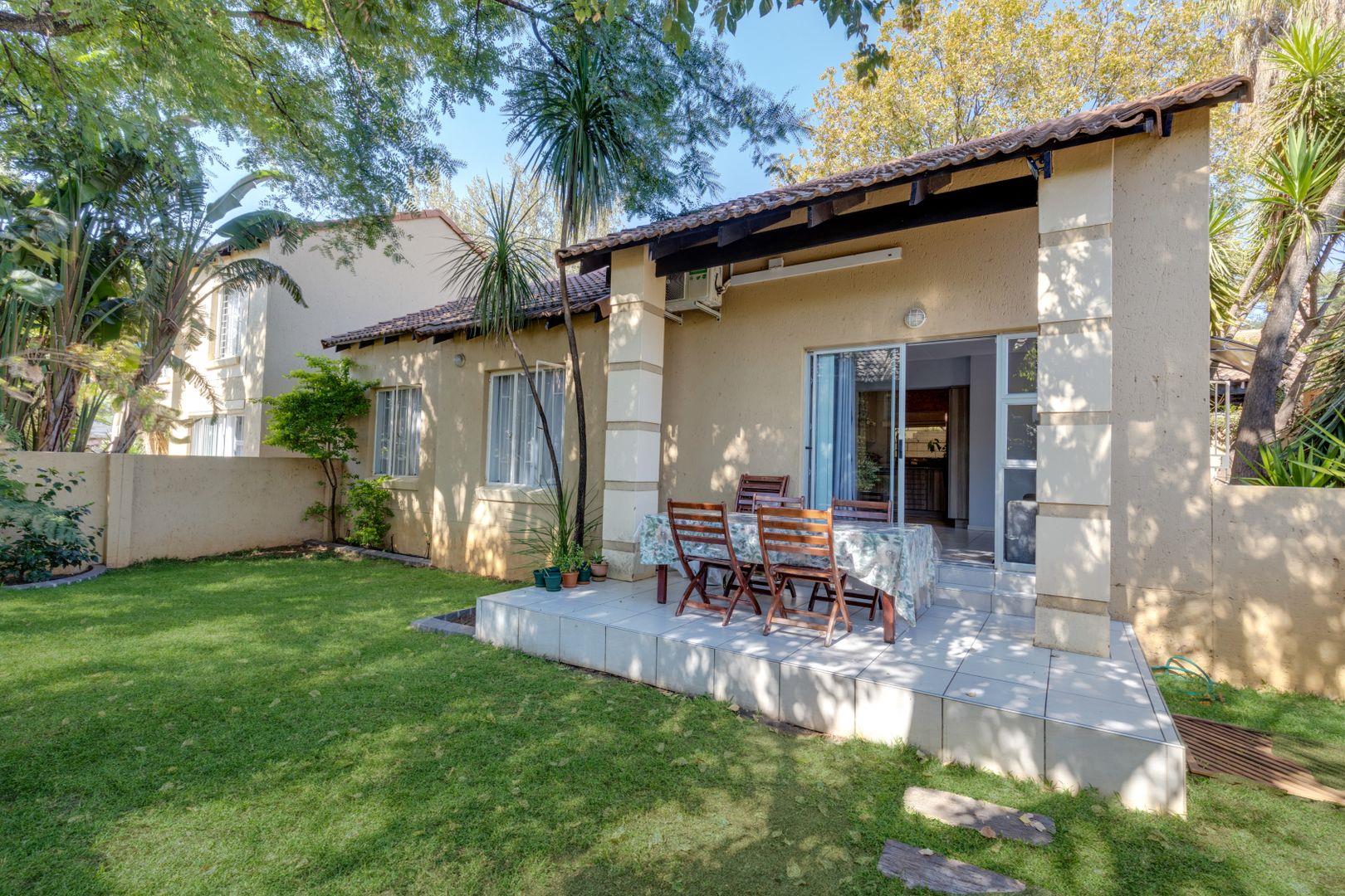 3 Bedroom Townhouse for sale in Sunninghill Villa Roseto, 36 Nanyuki P24114391065