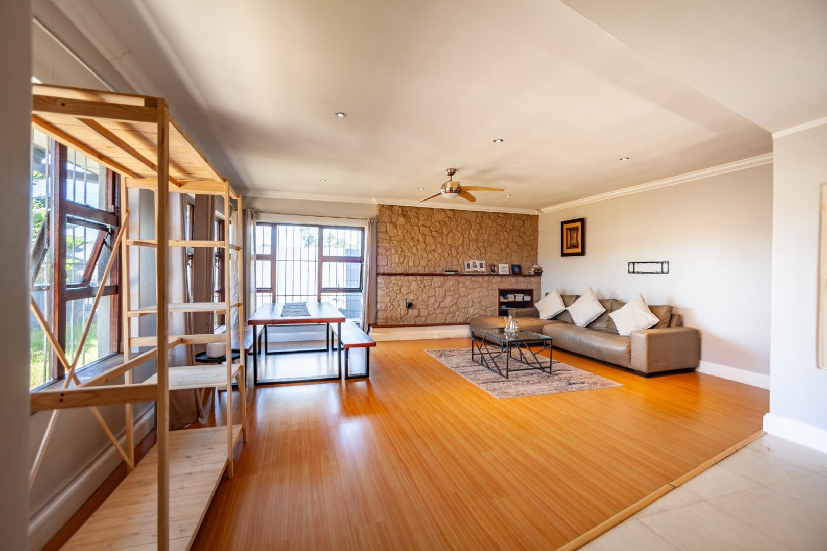 Lansdowne Property Property and houses for sale in Lansdowne