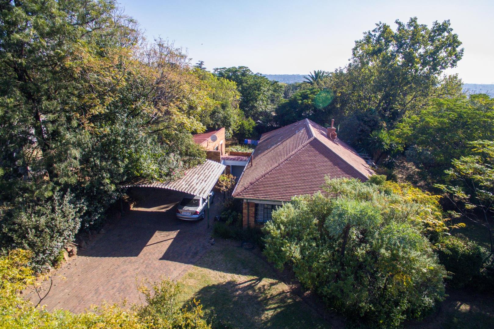 Lombardy East Property Property and houses for sale in Lombardy East