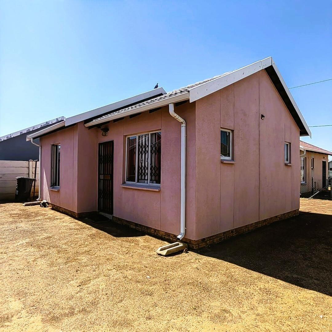 Savanna City Property Houses for sale in Savanna City Property24