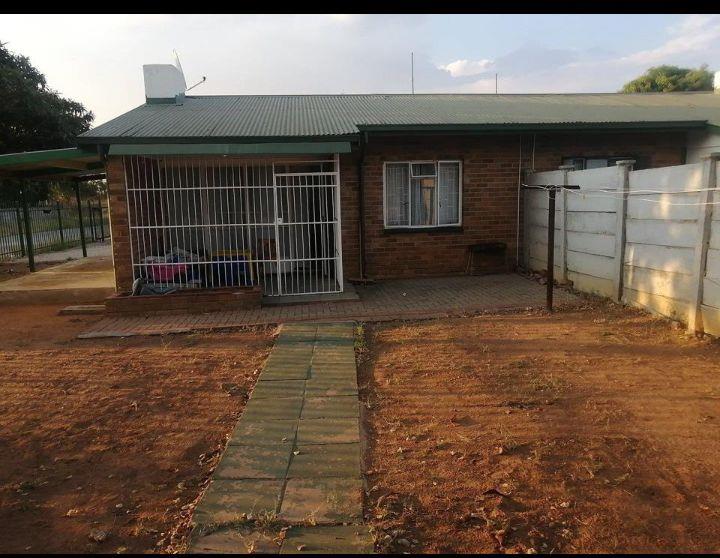 1 Bedroom House for sale in Annadale P24114348466