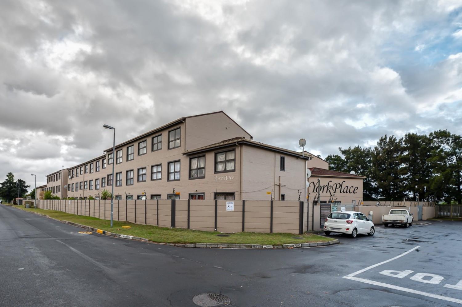 2 Bedroom Apartment / flat for sale in Windsor Park Estate P24114397373