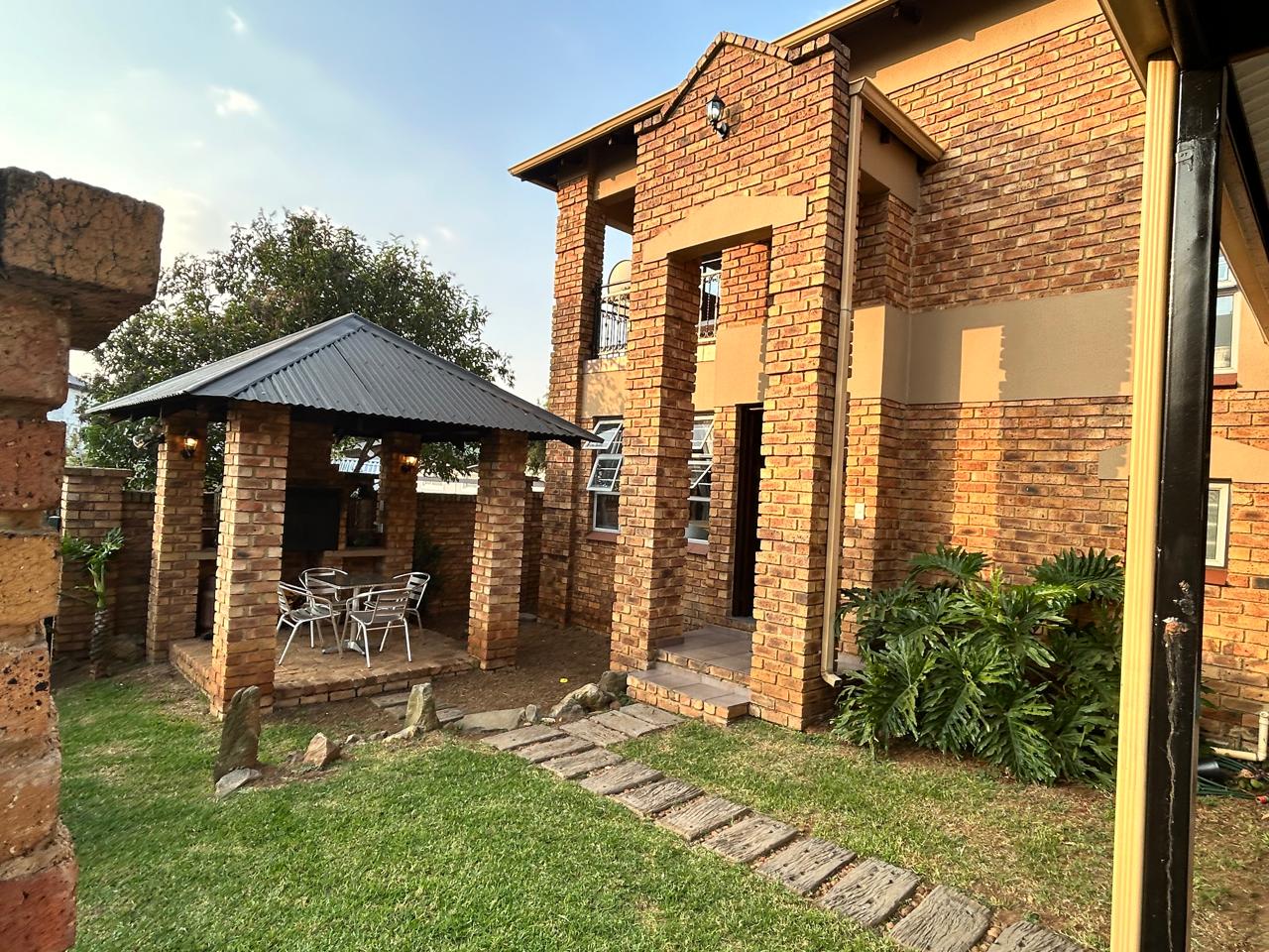 Lakeside, Edenvale Property Property and houses to rent in Lakeside