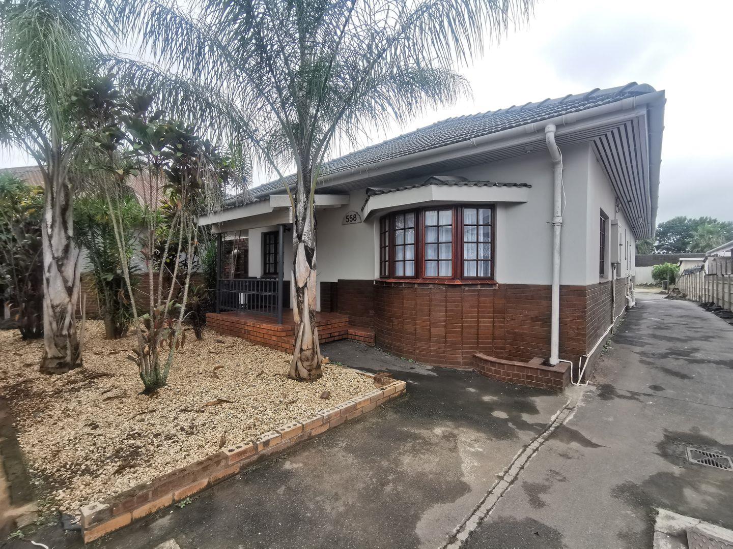 11 Bedroom House for sale in Pietermaritzburg Central P24114397857