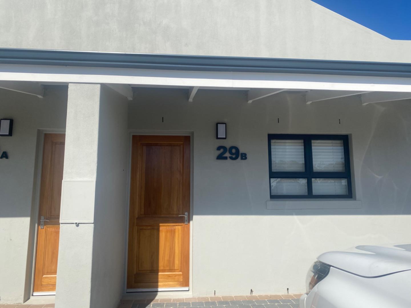 3 Bedroom Townhouse to rent in Capri 31 Shetland Dr P24114397975