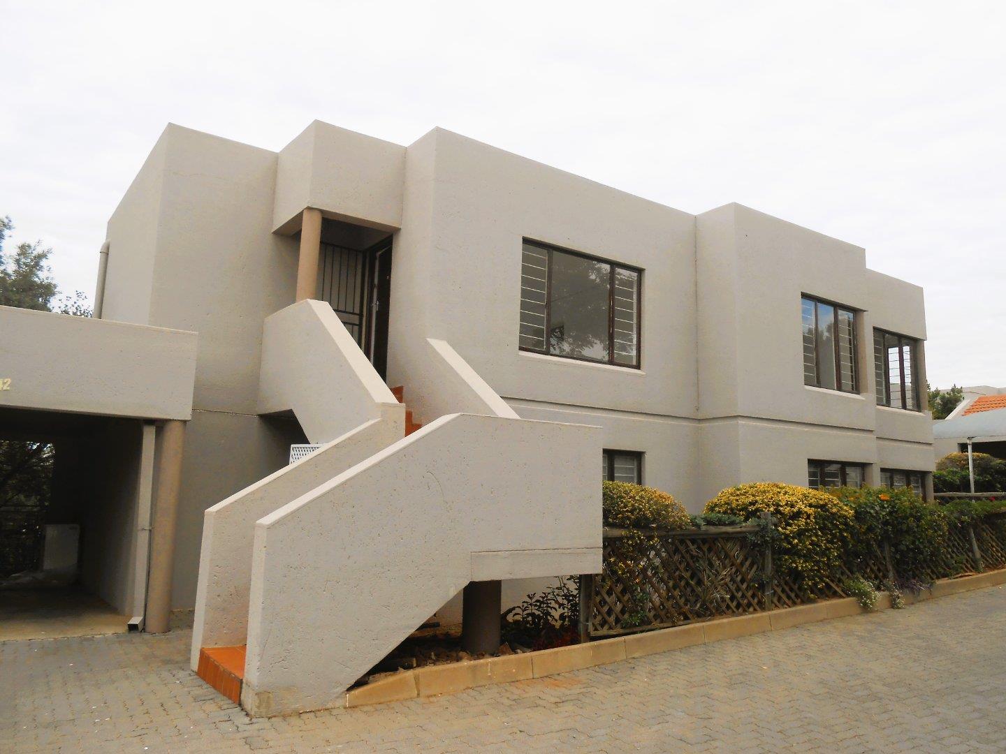 2 Bedroom Townhouse for sale in Arcadia P24114399728