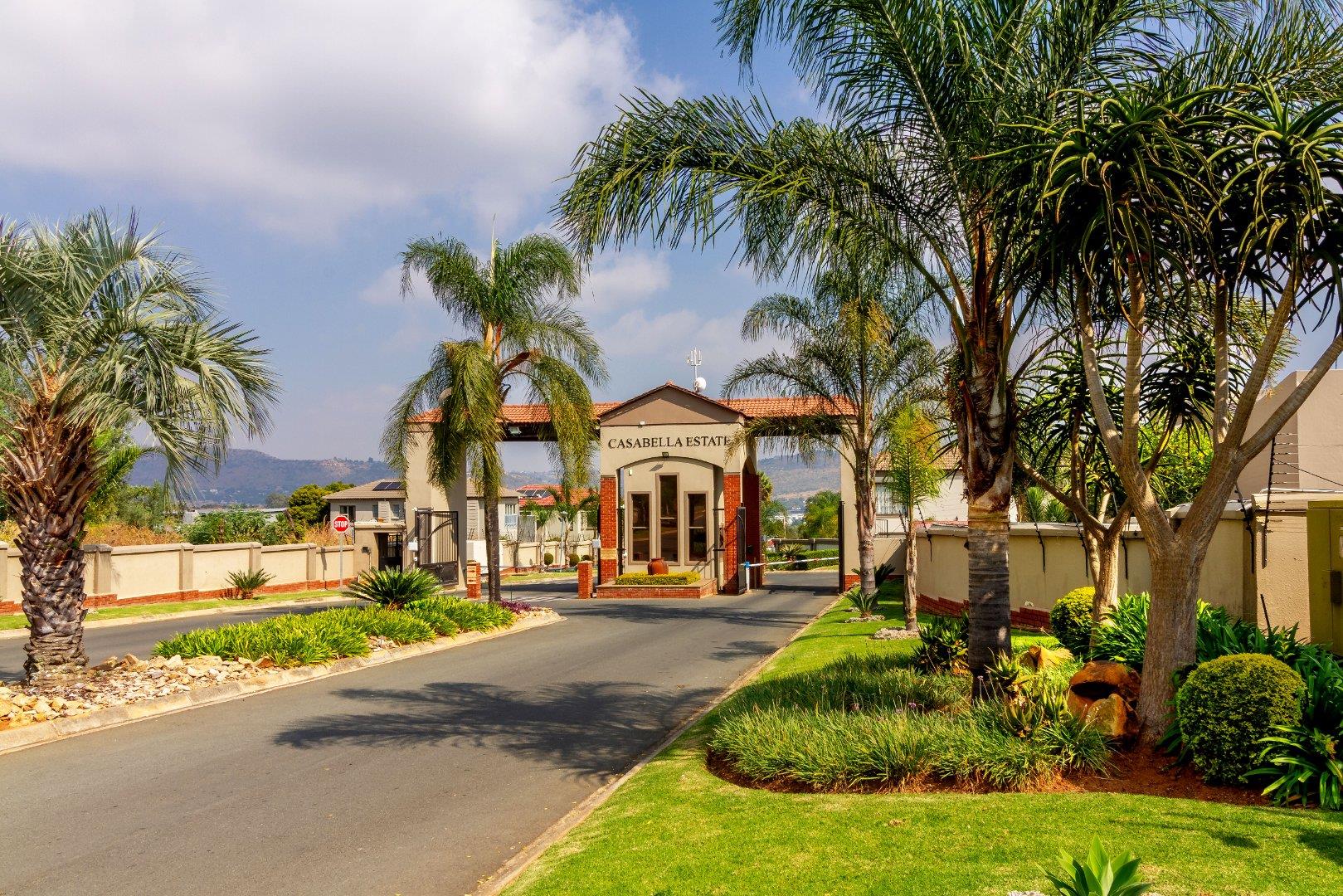 Honeydew Manor Property Property and houses to rent in Honeydew Manor