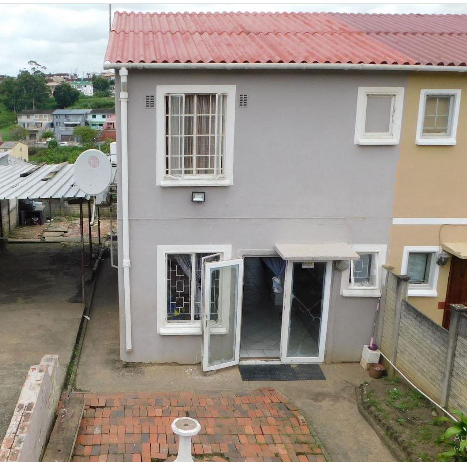 2 Bedroom House for sale in Newlands East P24114400707