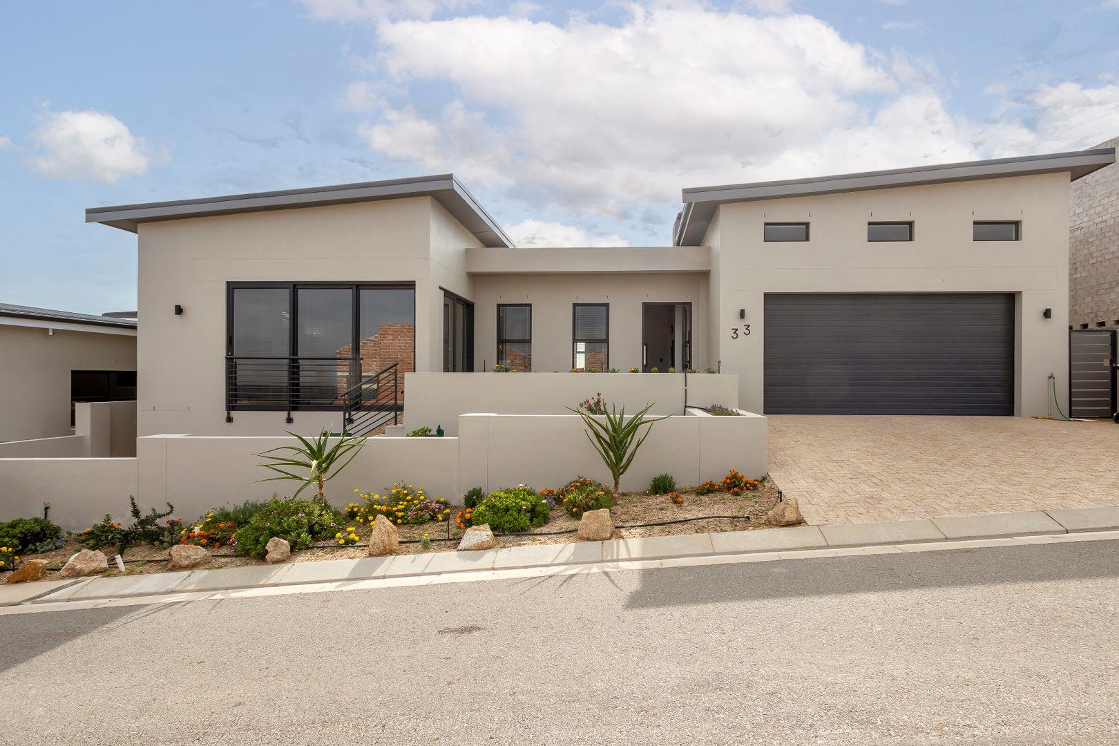 3 Bedroom House for sale in Fairhaven Country Estate P24114401605