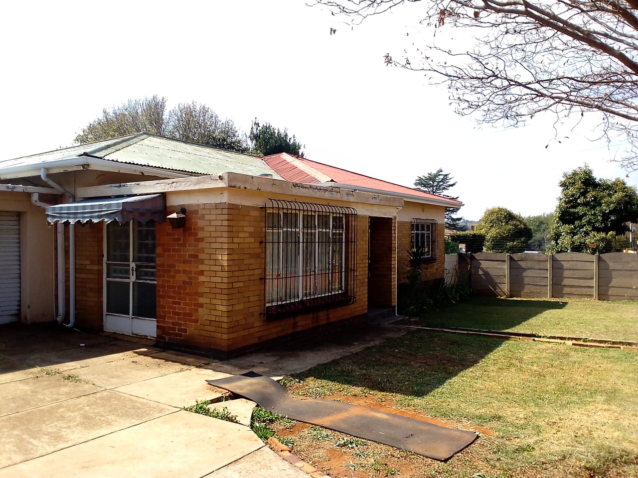 3 Bedroom House for sale in Selwyn 119 Honeyball Avenue P24114401928