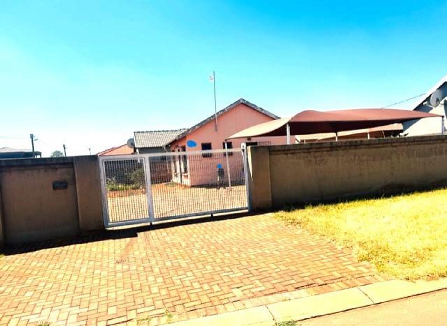 Mapleton Property Property and houses for sale in Mapleton