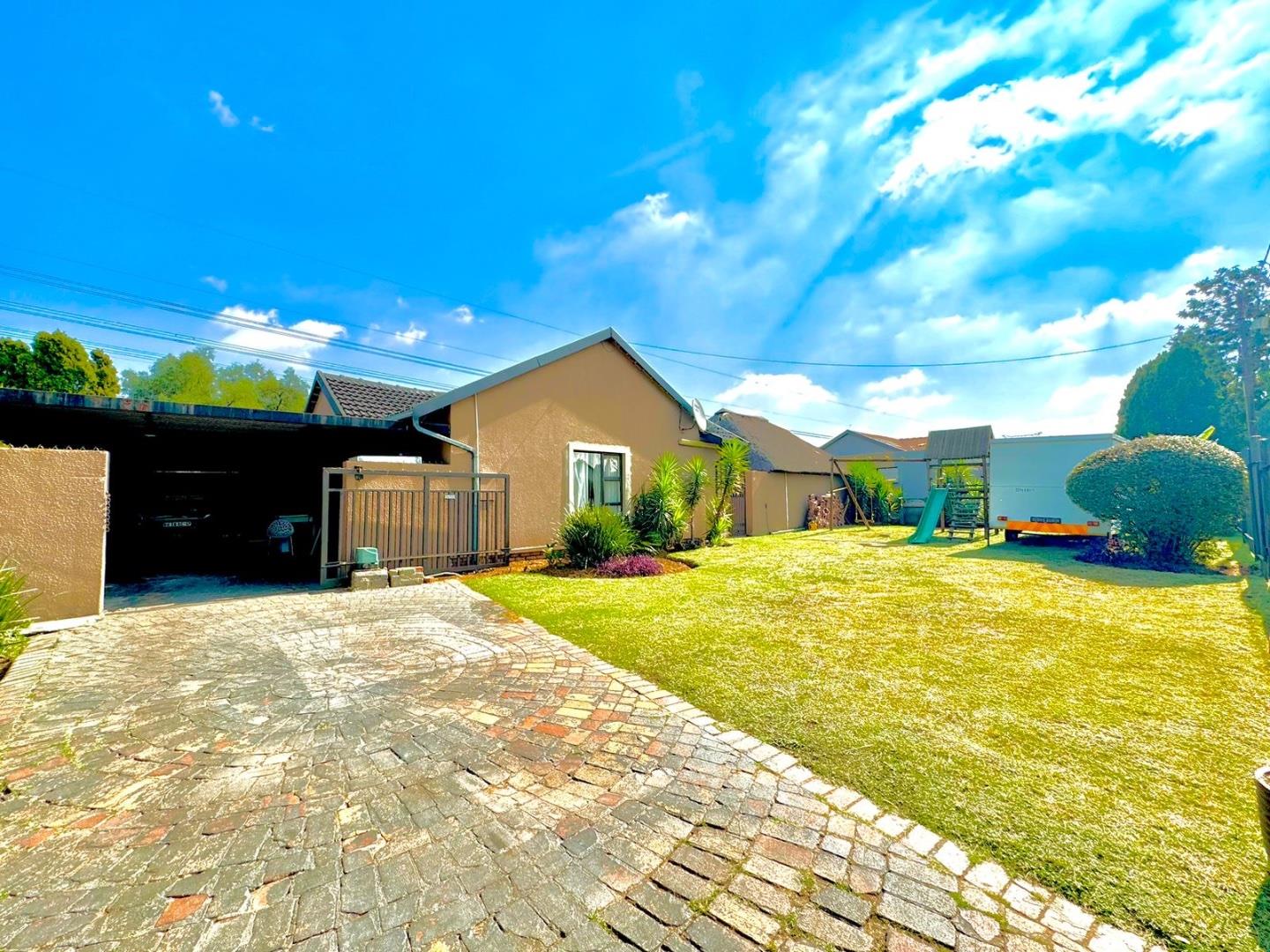 3 Bedroom House to rent in Mayberry Park P24114402812