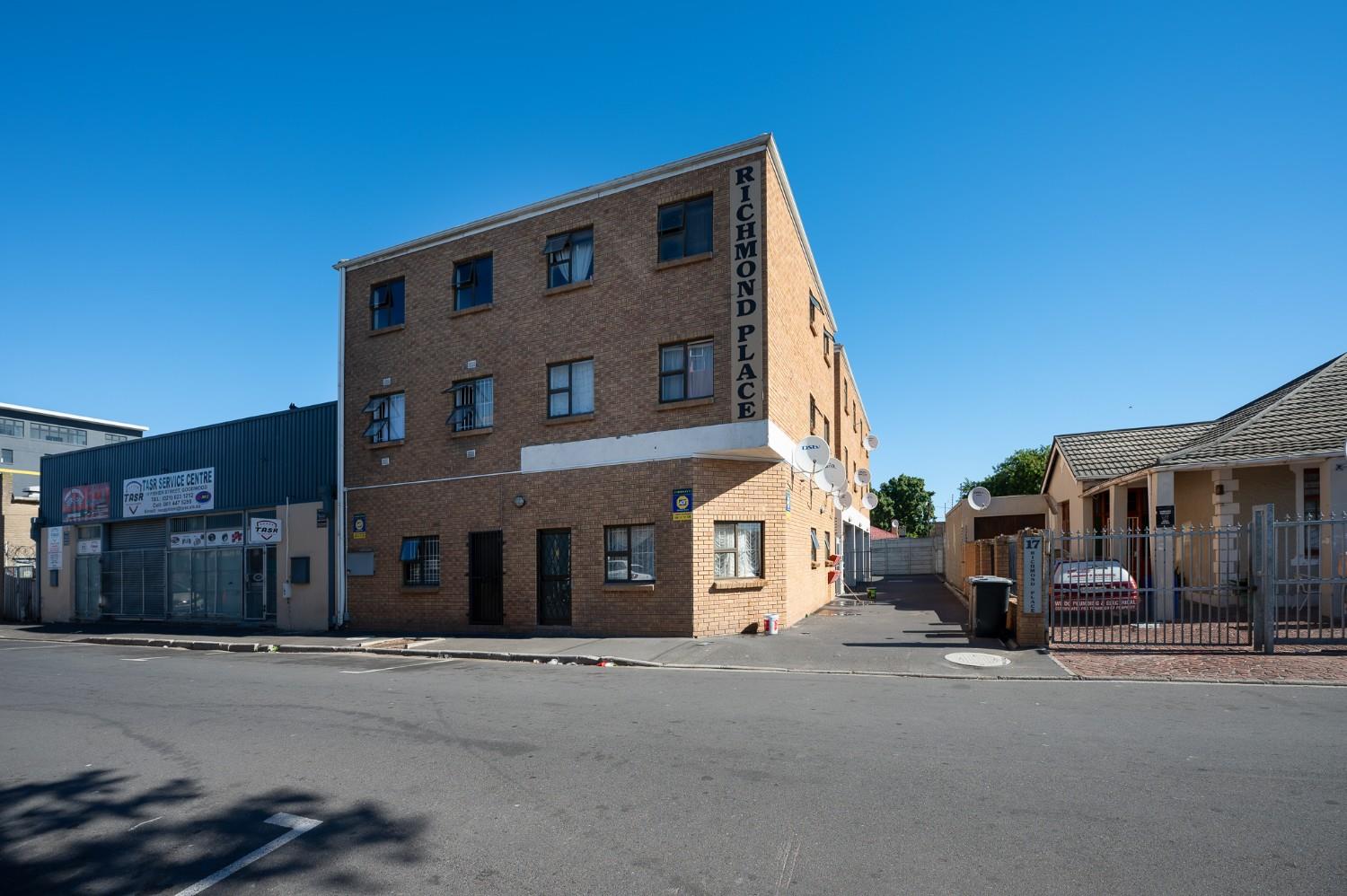 2 Bedroom Apartment / flat for sale in Richmond Estate P24114403510