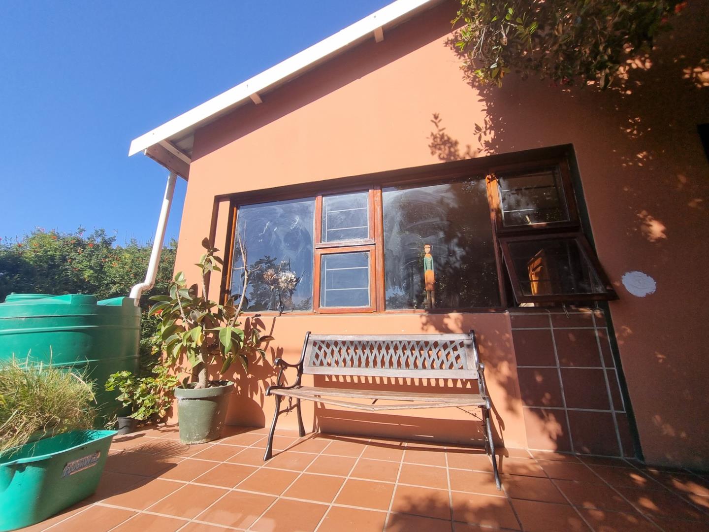 3 Bedroom House for sale in Albertinia P24114403879