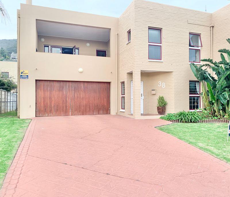 3 Bedroom House for sale in De Tijger 38 Chantelle Street P24114405336