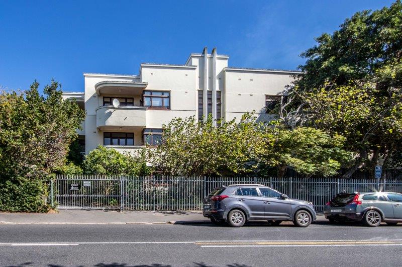 Kenilworth, Cape Town Property Apartments / flats to rent in