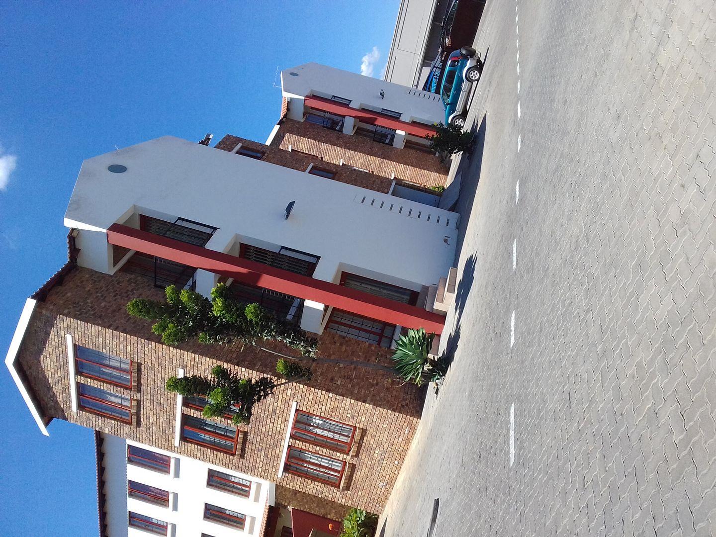 1 Bedroom Apartment / flat to rent in Montana 401 La Mon Villa, 534