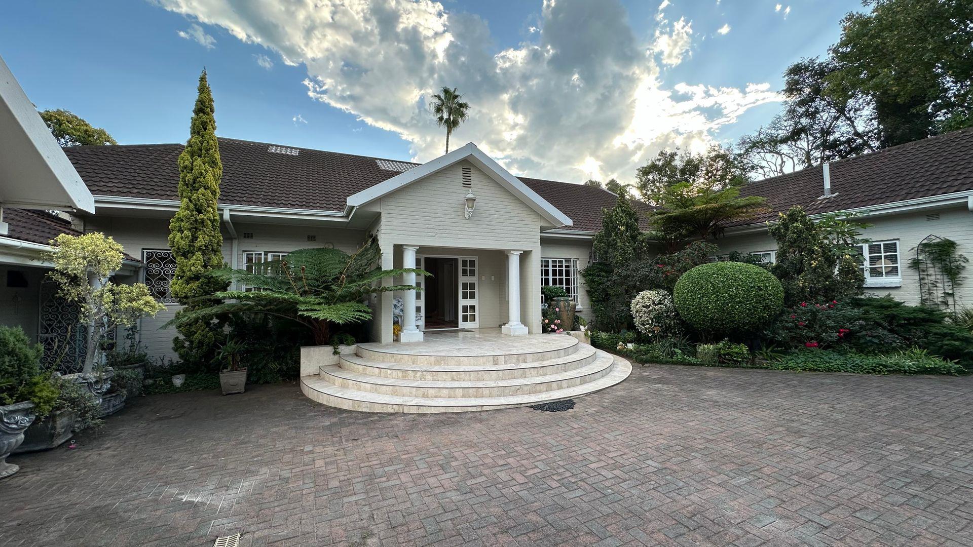 5 Bedroom House for sale in Abbotsford P24114408767