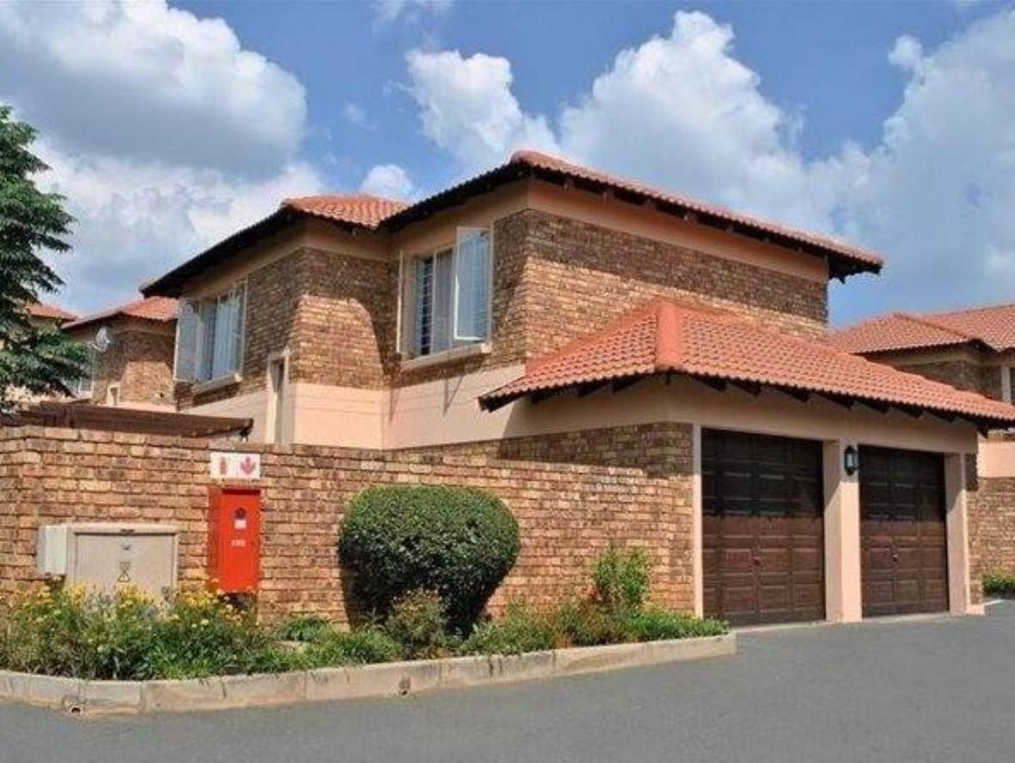 3 Bedroom House for sale in Kyalami Hills P24114410586