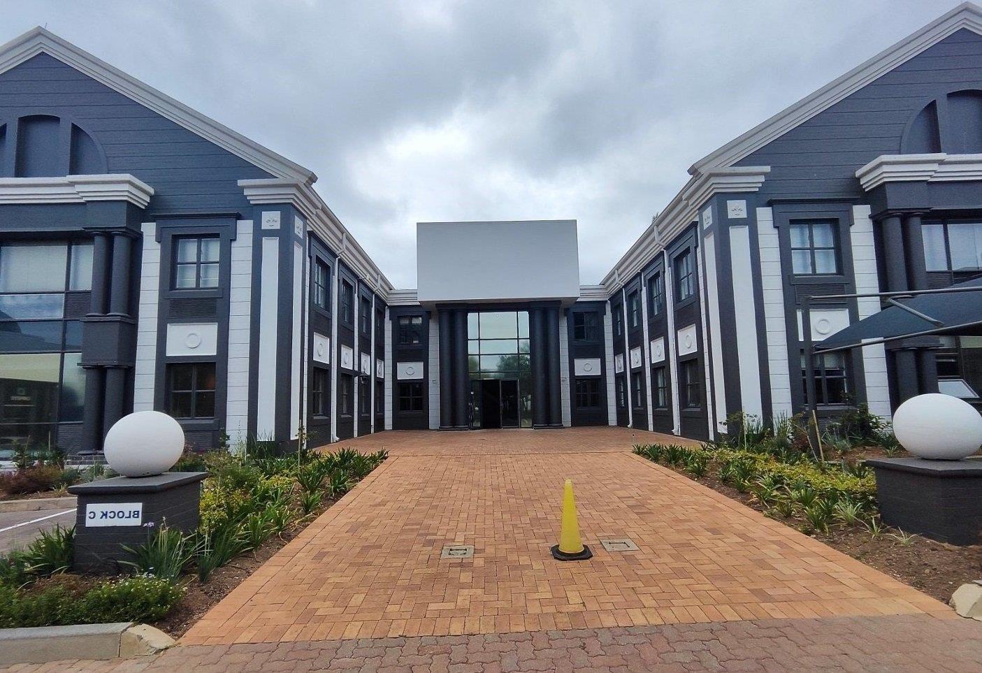 Sunninghill Property Commercial property to rent in Sunninghill