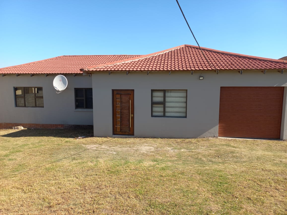 3 Bedroom House for sale in Haven Hills P24114410996