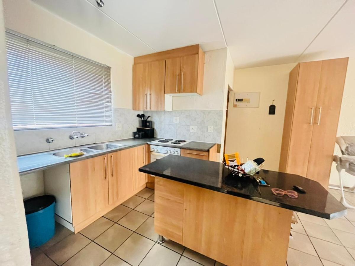 2 Bedroom Townhouse for sale in Winchester Hills 164 Endwell Road