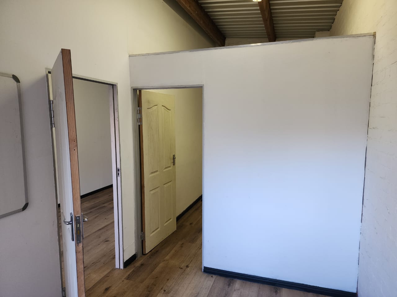 Industrial property to rent in Diep River 15 Greenville Terrace P24