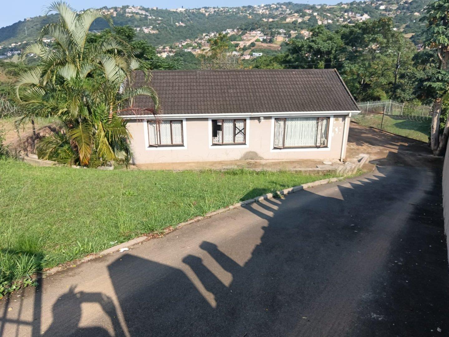 3 Bedroom House for sale in Riverdene P24114412252