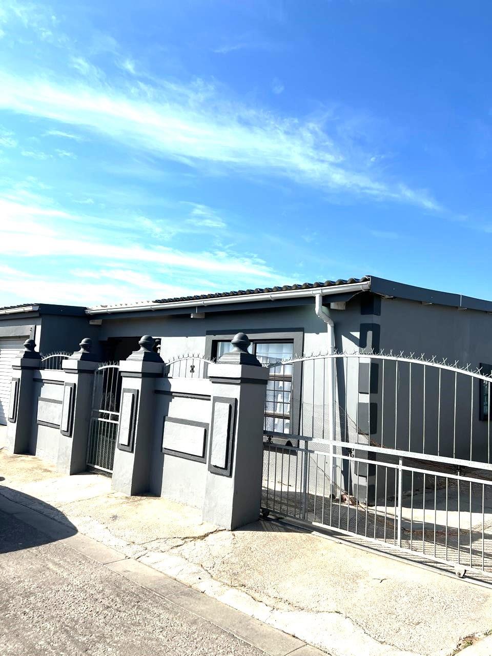 Kwazakhele Property Property and houses for sale in Kwazakhele