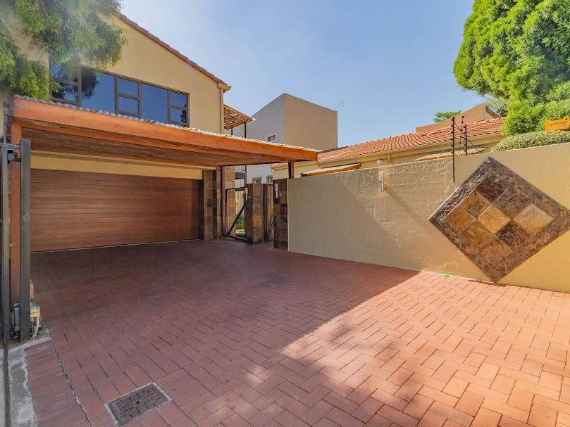 2 Bedroom House for sale in Marais Steyn Park 27 Honey Tree Avenue