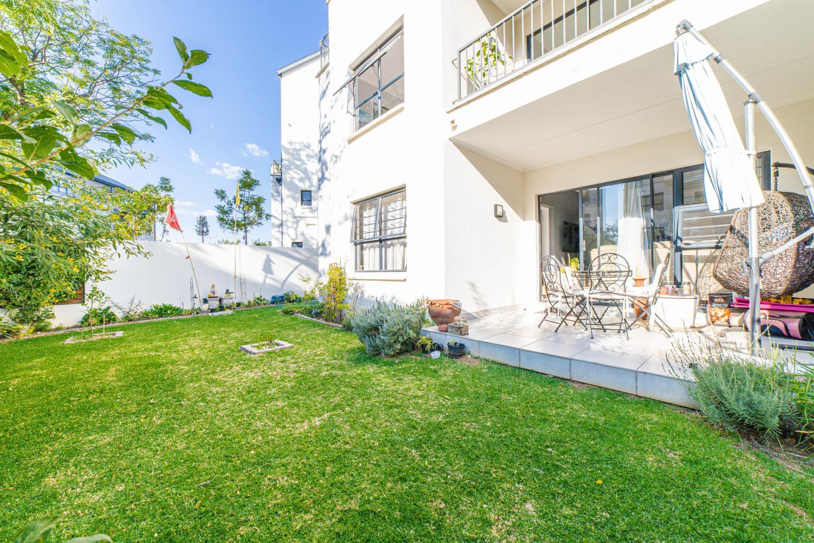 3 Bedroom Apartment / flat to rent in Crowthorne AH P24114417397