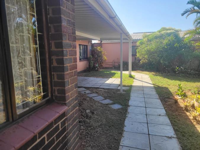 5 Bedroom House for Sale in Wentworth