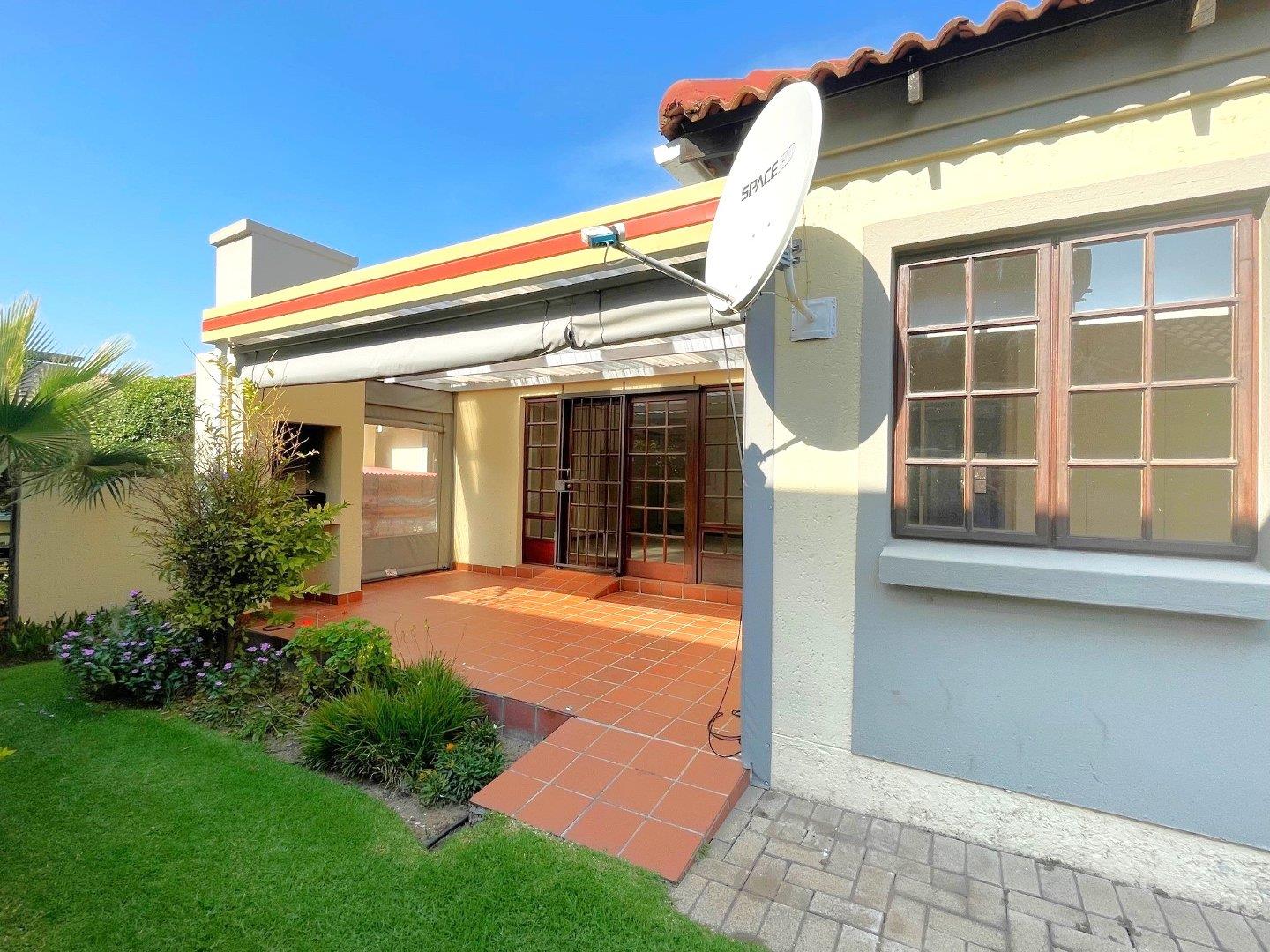 2 Bedroom Townhouse for sale in North Riding 150 Pritchard Street