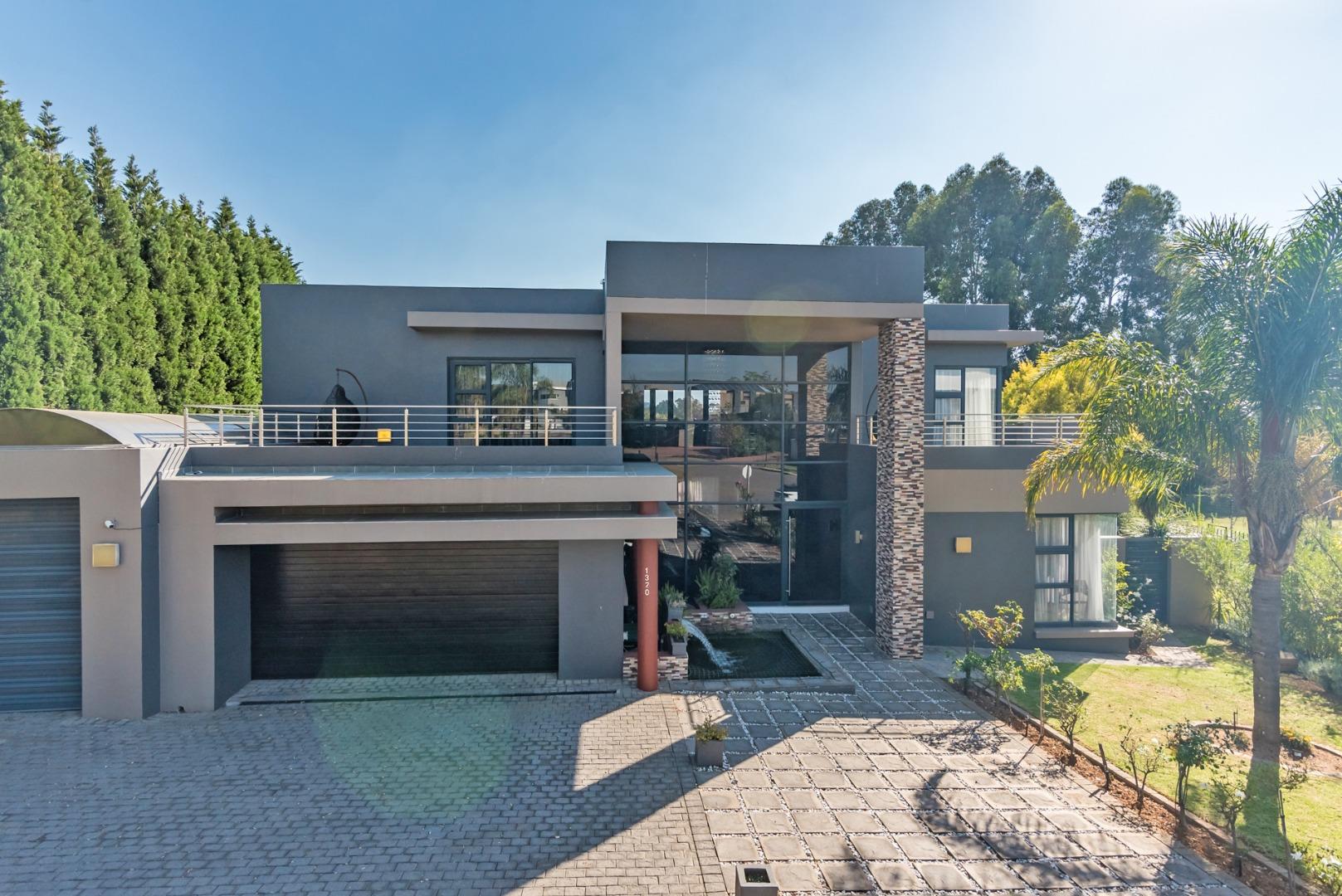 5 Bedroom House for sale in Ormonde Lakewood Estate, 25 Lourie Street