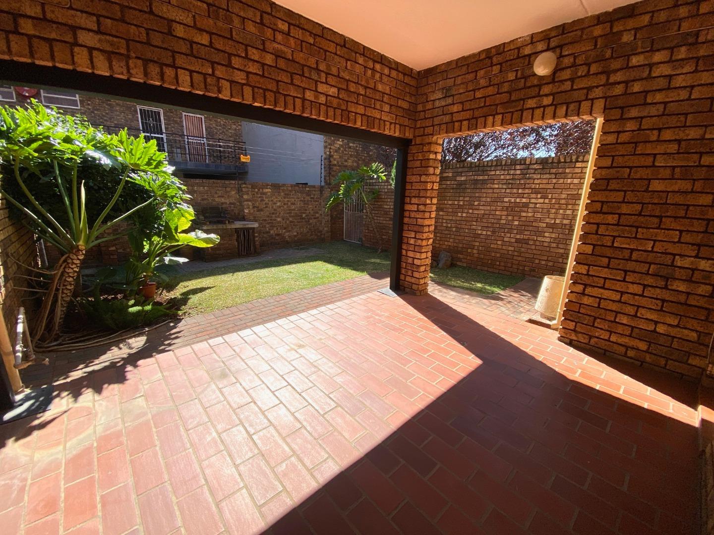 2 Bedroom Apartment / flat for sale in Lyttelton Manor P24114421950