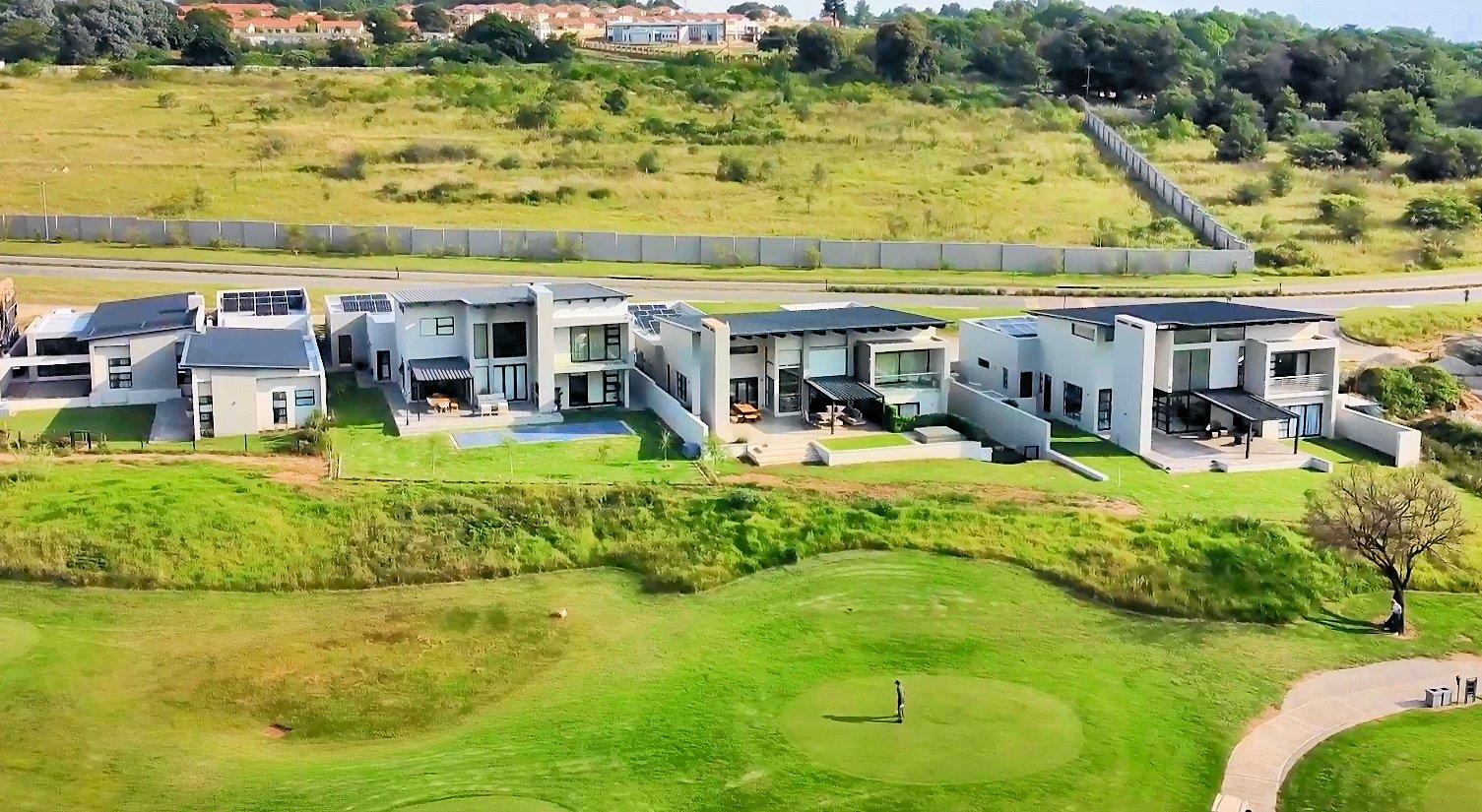 3 Bedroom House for sale in Jackal Creek Golf Estate P24112500110