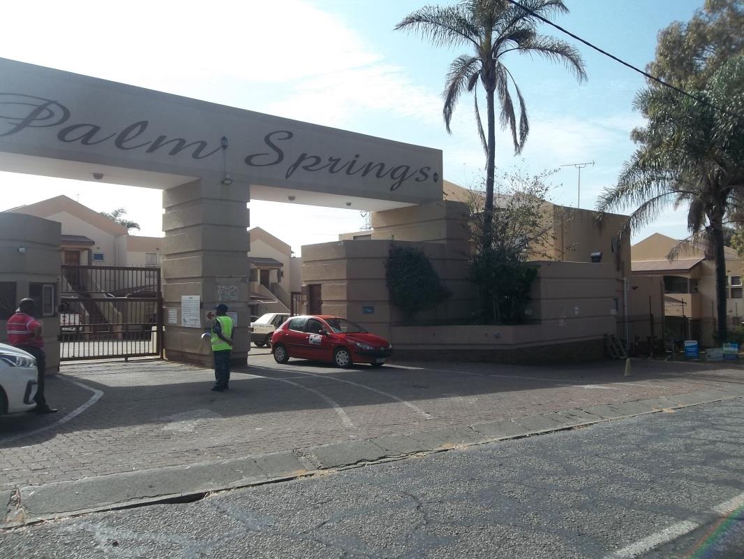 Meredale Property Townhouses for sale in Meredale