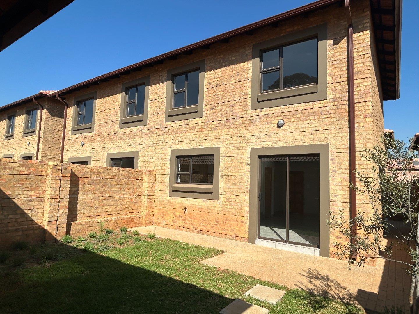 3 Bedroom House to rent in Willow Park Manor Unit 17 Dellwood Estate