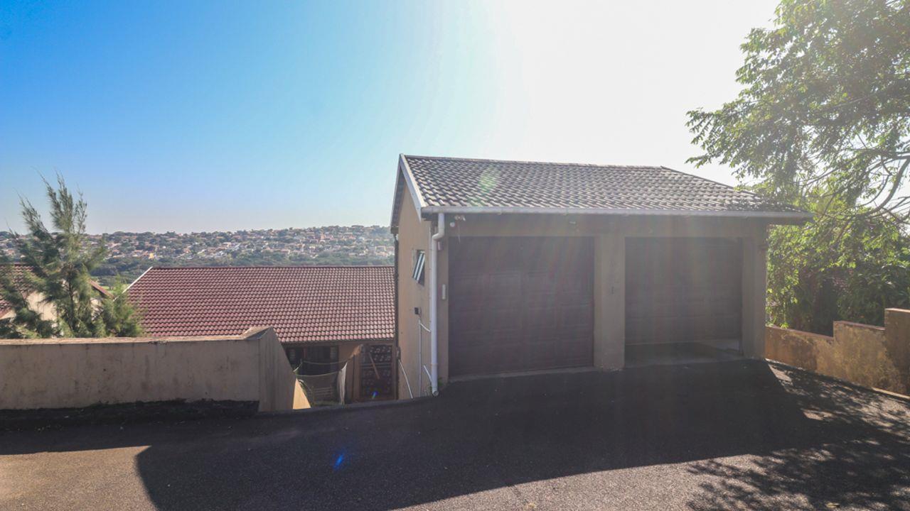 3 Bedroom House for sale in Ocean View 115 Sormany Road P24114427524