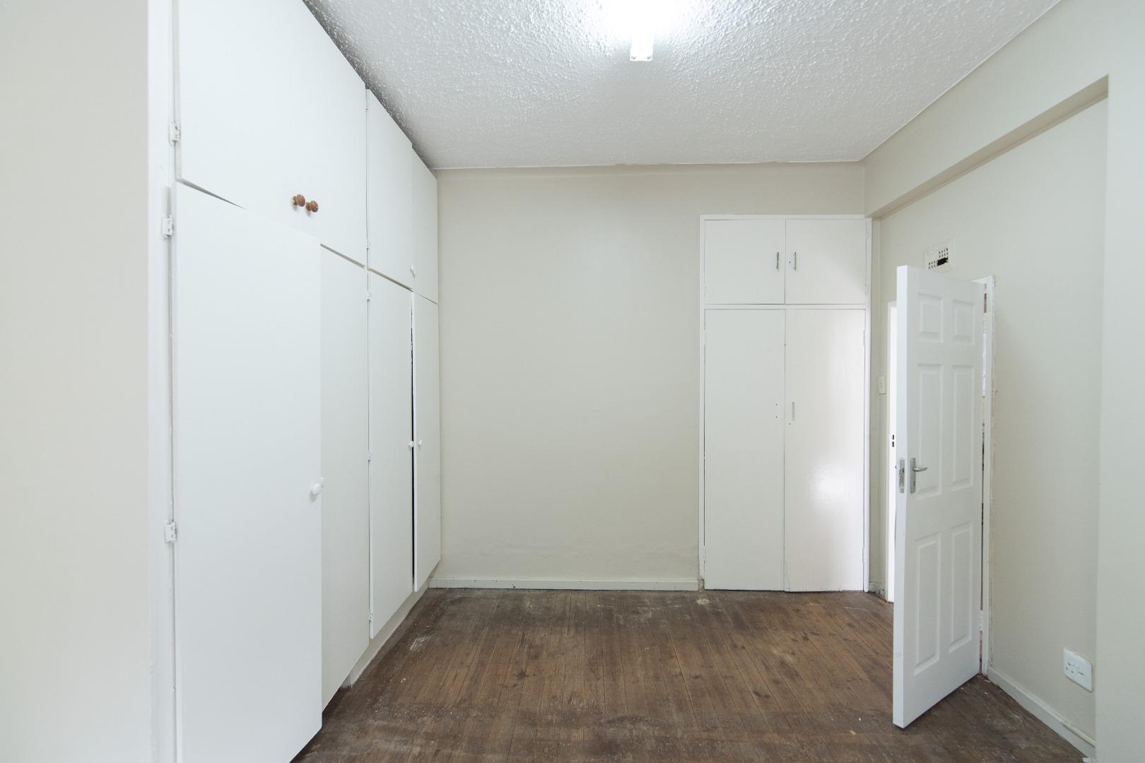 1 Bedroom Apartment / flat for sale in Port Elizabeth Central 3 Ss