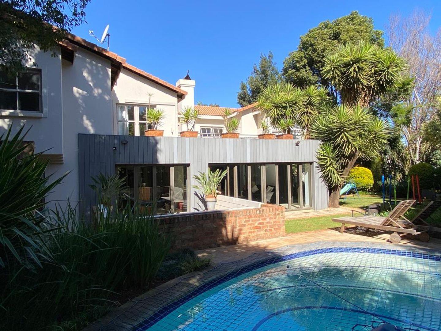 4 Bedroom House to rent in Woodhill Golf Estate P24111333785