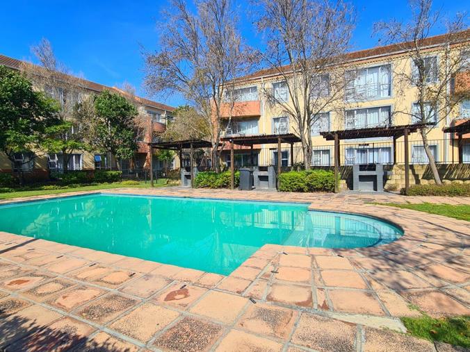 2 Bedroom Apartment / Flat for Sale in Pinelands