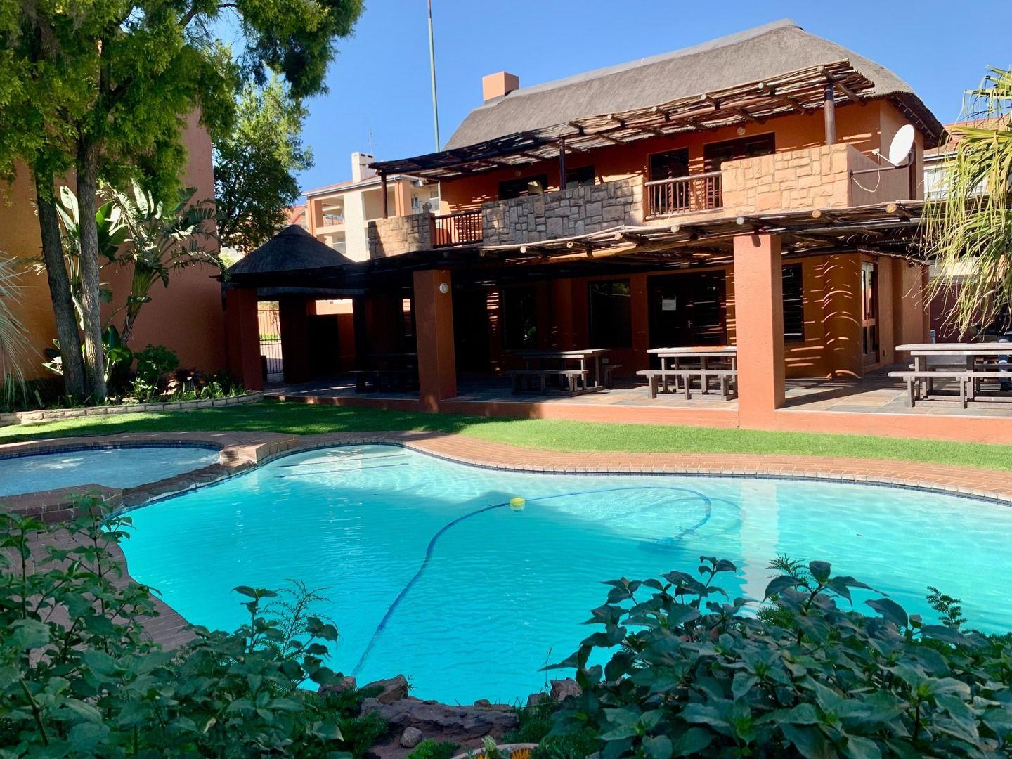 1 Bedroom Apartment / flat for sale in Sunninghill P24114431490