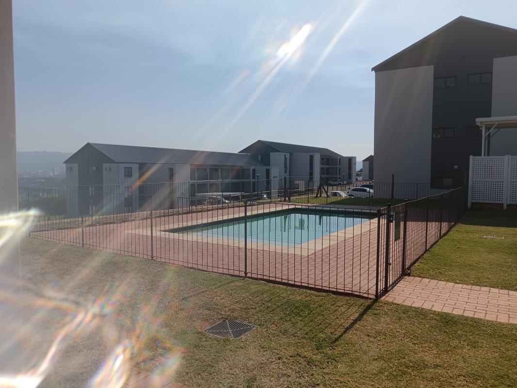 1 Bedroom Apartment / flat for sale in Hayfields 275 Gladys Manzi