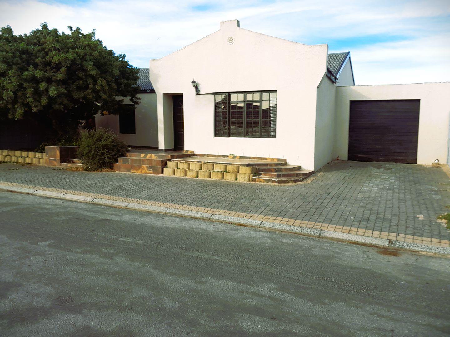 4 Bedroom House for sale in Highbury P24114432470